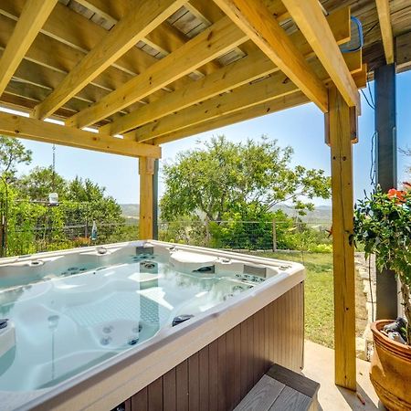Fredericksburg Retreat With Private Hot Tub And Patio! Exterior foto